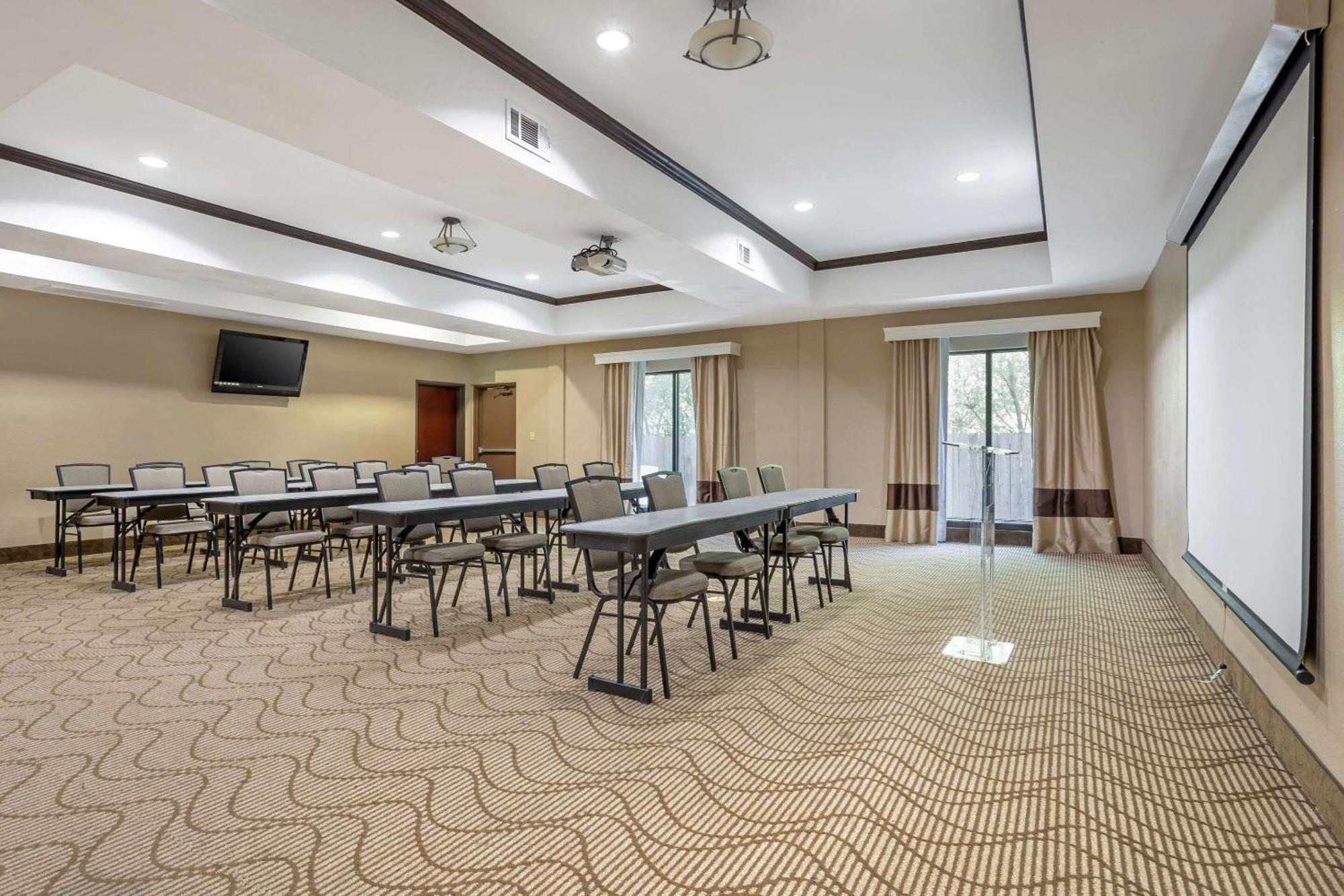 Comfort Suites Old Town Spring Luaran gambar