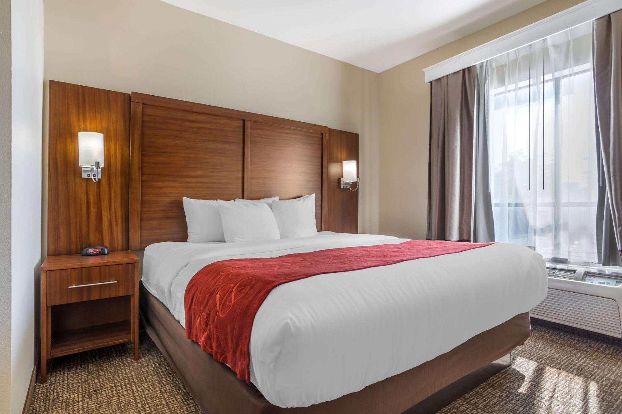 Comfort Suites Old Town Spring Luaran gambar