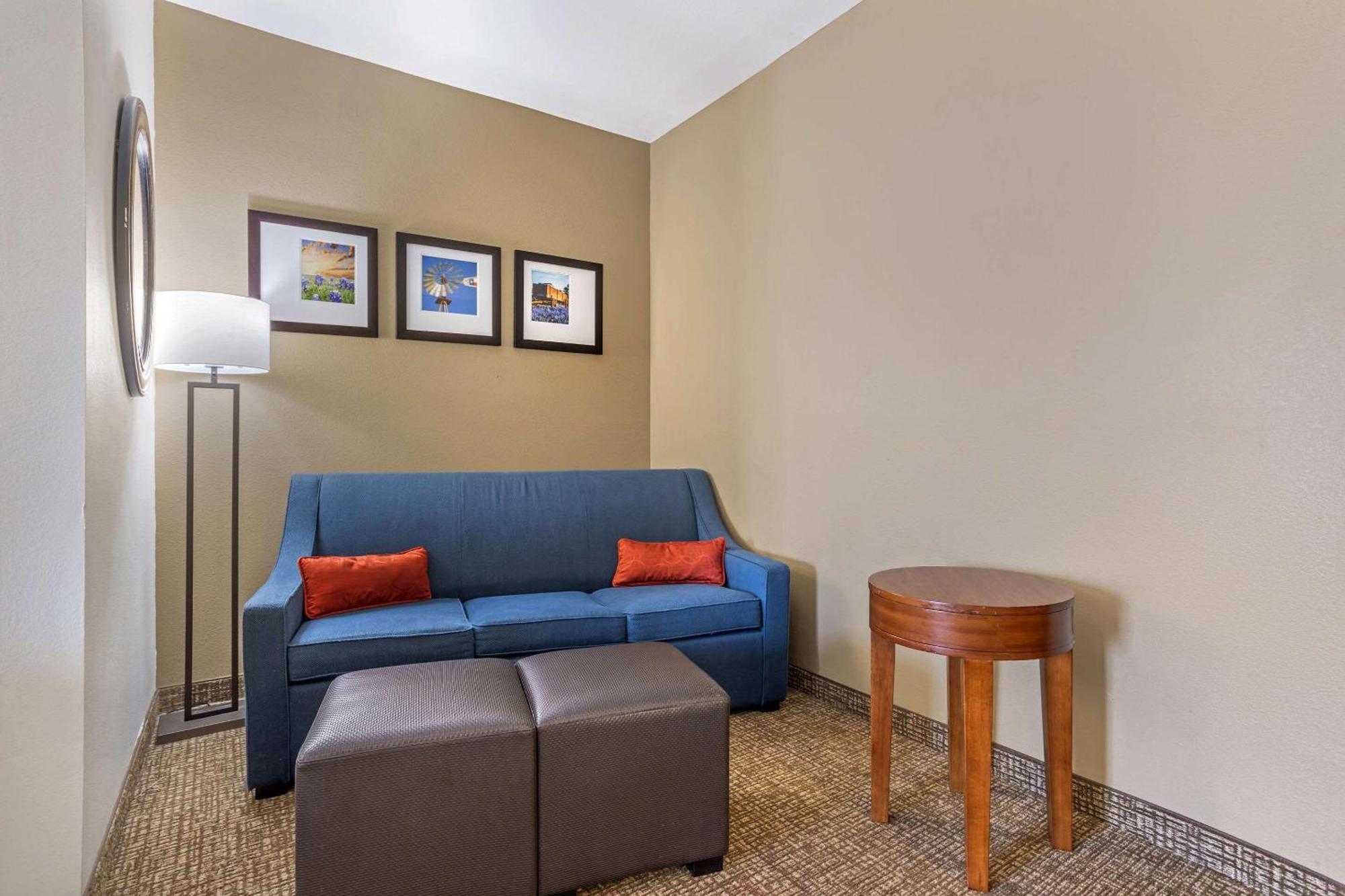 Comfort Suites Old Town Spring Luaran gambar
